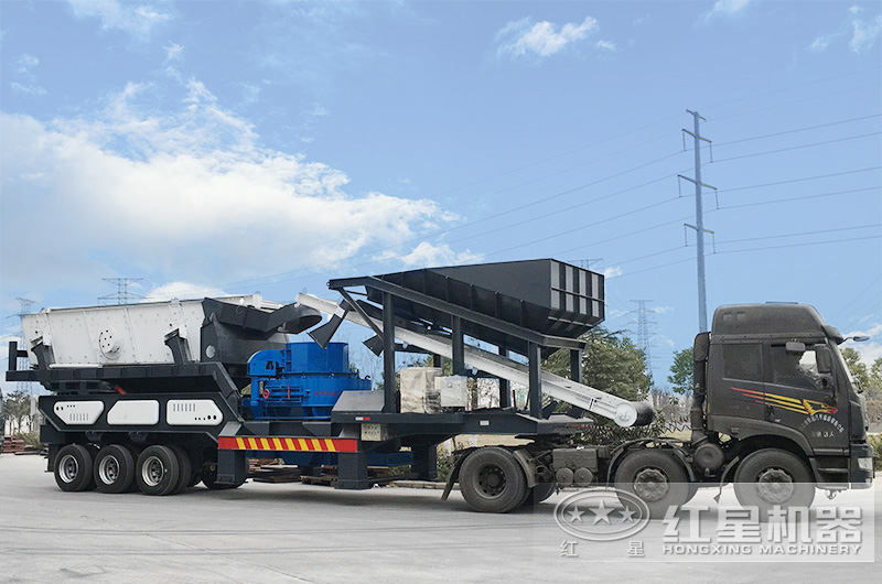 車載式流動打砂機出發(fā)客戶現場啦